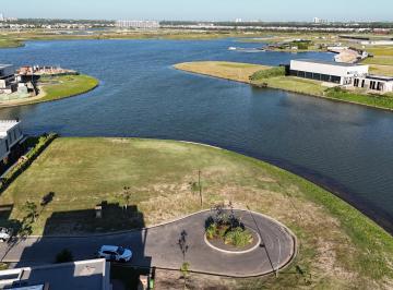 Terreno · 1021m² · Venta Lote Puentes Nordelta: Gran Lote de 1021 m² - Lago Central - Cul de Sac