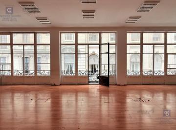 Oficina comercial · 264m² · Alquiler Oficina en Monserrat