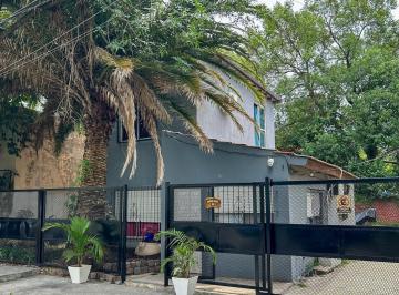Casa · 115m² · 5 Ambientes · 2 Cocheras · Venta Casa 4 Dorm. en Tigre Centro
