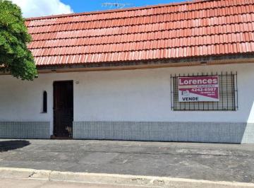 Casa de 4 ambientes, Lanús · Casa con 136 m² Totales y 3 Dorm. en Venta, Remedios de Escalada