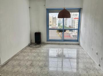Departamento de 2 ambientes, Barracas · 2 Amb Muy Luminoso, Excelente Ubicacion a m de Parque Lezama