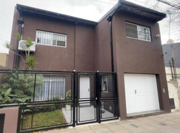 1 · Venta Chalet 6 Ambientes en Villa Adelina