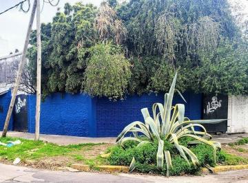 Casa · 127ha · 8 Ambientes · Muy Buena Propiedad Para Inversionistas en Esquina