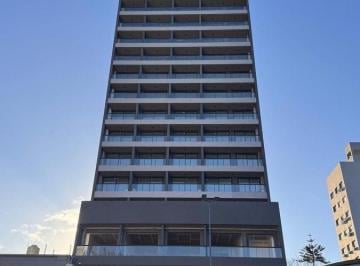Local comercial · 119ha · 1 Cochera · Excelente Local en Doble Altura Sobre Yrigoyen