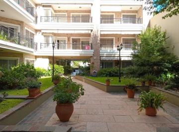 Departamento · 54m² · 2 Ambientes · 1 Cochera · Departamento Edificio Categoría - Permuta
