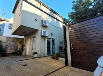 Casa · 56m² · 3 Ambientes · 1 Cochera · Muy Buen Duplex de 3 Amb en Complejo en Adrogue