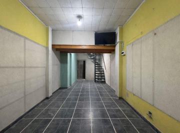 Local comercial · 65m² · Local Sobre Galicia a m de Yrigoyen con Renta