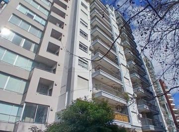 Departamento · 37m² · 1 Ambiente · 1 Cochera · Venta Impecable Monoambiente Centro de Banfield