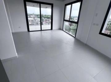 Departamento · 130m² · 4 Ambientes · 1 Cochera · Piso de 150 m², 4 Ambientes a Estrenar C/ Cochera.