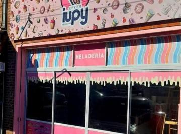 Fondo de comercio · 190m² · Venta Fondo Comercio Heladeria Iupy Est. Banfield