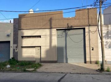 Local comercial · 236ha · 4 Cocheras · Gran Local en Venta Gerli 233.65 m con Losa