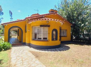 Quinta vacacional · 90ha · 3 Dormitorios · 1 Cochera · Hermosa Quinta en Alquiler – Barrio 9 de Abril