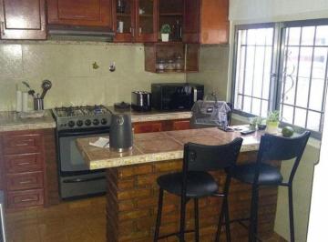 PH · 60m² · 3 Ambientes · PH con Patio y Parrilla Apto Credito