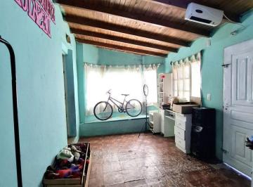 Departamento · 65m² · 4 Ambientes · Venta Depto. Barrio Garay. San José. Oportunidad