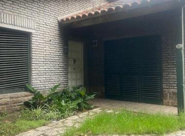 Casa · 180ha · 4 Ambientes · 2 Cocheras · Ideal Inversores, Casa a Refaccionar