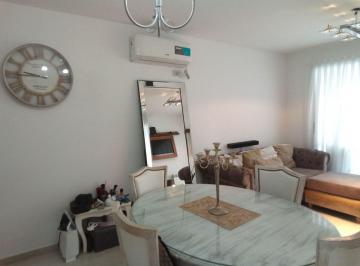 Departamento · 45m² · 2 Ambientes · 1 Cochera · Departamento en Venta Banfield Centro con Cochera