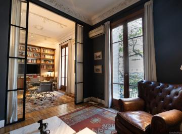 Departamento de 4 ambientes, Barrio Norte · Departamento Renovado en Edificio Clásico de Barrio Norte