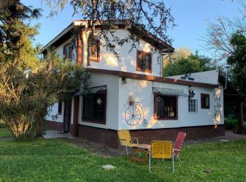 Quinta vacacional · 116m² · 3 Ambientes · 2 Cocheras · Vendo Quinta Paso del Rey Centro Pileta