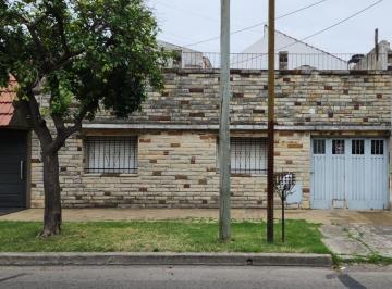 DCI-DCI-767_2 · Casa a Feaccionar Sobre Lote Propio