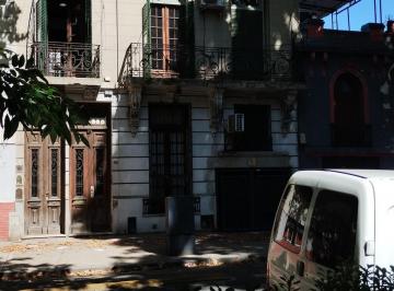 Departamento · 285m² · 5 Ambientes · 1 Cochera · Departamento Planta Baja con 2 Patios Al Frente Solo Dos Unidades S/exp