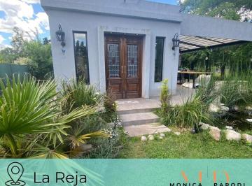 Casa · 70m² · 2 Ambientes · 4 Cocheras · Casa en Venta en Barrio Semicerrado, La Reja