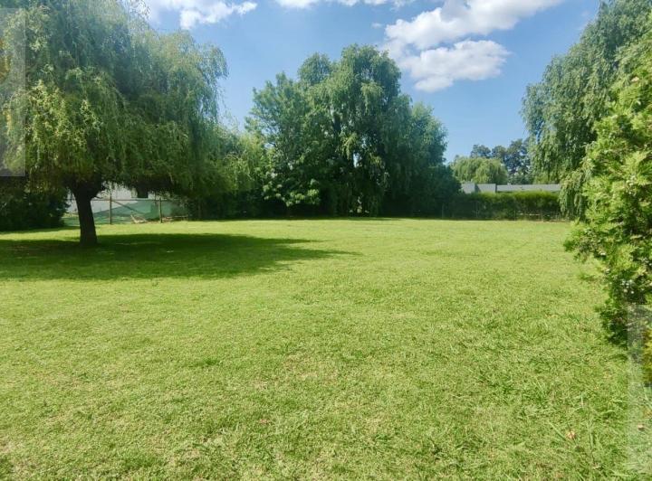 Terreno · 982m²