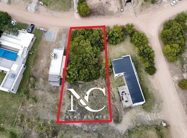 Terreno · 957m²