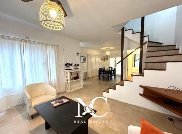Casa · 110ha · 4 Ambientes · 1 Cochera · Departamento Triplex en Venta en Pinamar Rincón Tridente