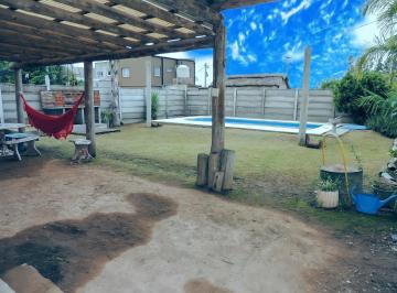 Casa · 75m² · 3 Ambientes · 3 Cocheras · Casa en Barrio Parque Matheu en Venta