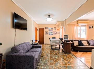 Departamento de 5 ambientes, Villa Urquiza · Venta en Villa Urquiza. Departamento de 5 Ambientes. Apto Profesional