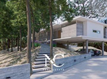 Casa · 170m² · 5 Ambientes · 1 Cochera · Casa Proyecto en Pozo en Venta