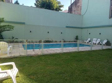 Departamento · 37m² · 2 Ambientes · Exclusivo 2 Ambientes con Balcón y Full Amenities – a Pasos del Hospital Italiano