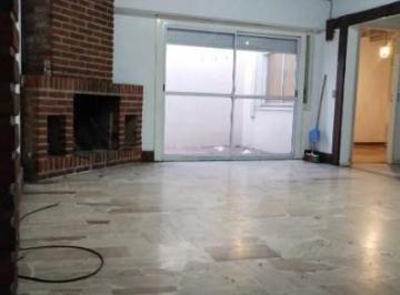 Casa · 180m² · 4 Ambientes · 1 Cochera · Casa en Venta en Tigre, G. B. a. Zona Norte, Argentina