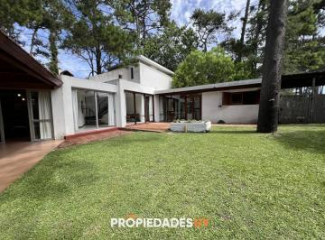 Foto1 · Alquiler Invernal Casa 3 Dorm. Lugano Punta del Este