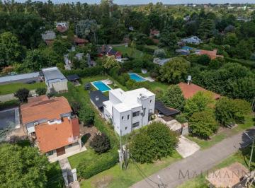 Casa · 289m² · 7 Ambientes · 4 Cocheras · Venta Casa Apto Crédito Los Mirasoles Km 50 - 7 Amb