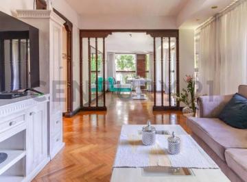 Departamento · 105m² · 3 Ambientes · 1 Cochera · 3 Ambientes de 122 m² con Cochera | Frente a Plaza Arenales | Edificio Icónico