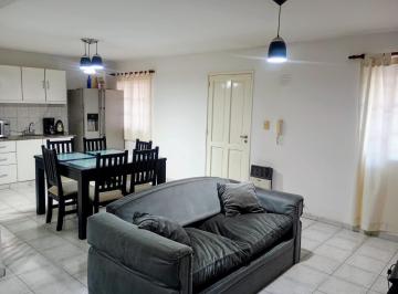 Departamento · 96m² · 3 Ambientes · 1 Cochera · Venta de Amplio Duplex