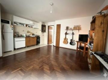 Departamento · 40m² · 2 Ambientes · Departamento en Venta 1 Dormitorio con Escritura Calle Chacabuco