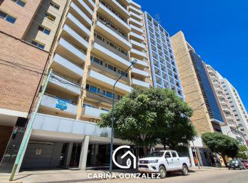 Departamento · 5 Ambientes · 1 Cochera · Alquilo Dpto Gerencial _