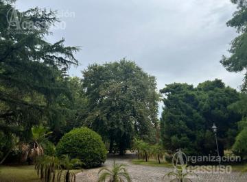 Terreno · 1000m² · 7 Ambientes · 2 Cocheras · Terreno en Venta Solanas 11.200 m²