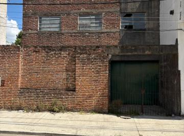Local comercial · 216m² · Galpon Zona Industrial