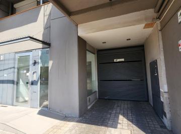 Garage · Cochera en Zeballos y Vera Mujica