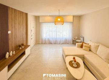 PH · 160m² · 5 Ambientes · 1 Cochera · Chalet en PH de 5 Ambientes con Garage + Parrilla