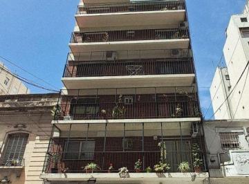 Departamento de 2 ambientes, Almagro · 2 Ambientes Planta Baja con Patio 59 m Totales