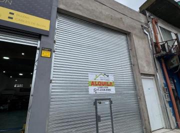 Local comercial · 74m² · Alquiler Local Comercial a Estrenar