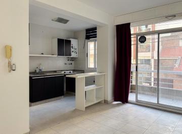 Departamento · 46m² · 2 Ambientes · Departamento en Villa Urquiza - Semipiso C/ 2 Balcones Excelente Ubicación