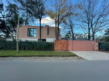 VRP-VRP-137_2 · Venta Casa 4 Ambientes a Strenar - Parque Leloir - Ituzaingo Norte