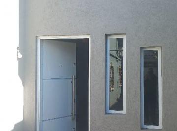 Casa de 7 ambientes, Lomas de Zamora · Muy Linda Propiedad Para 2 Familias, Casa Adelante con 3 Dorm. y un PH a Estrenar 2 Dormitorio