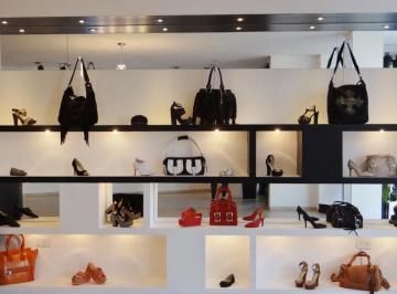 Fondo de comercio , Cipolletti · Fondo de Comercio en Venta - Calzado, Indumentaria, Marroquineria y Accesorios - Cipolletti