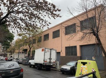 Depósito · 3353m² · Excelente Depósito 3300 m Cub Paternal Mixtura 3